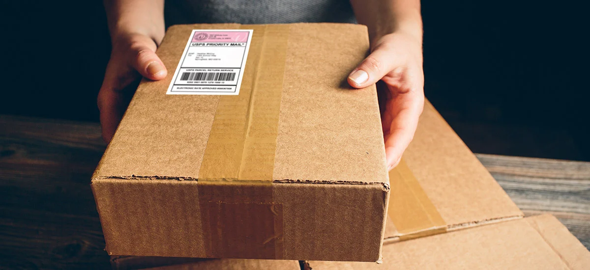 Etichette per logistica e spedizioni